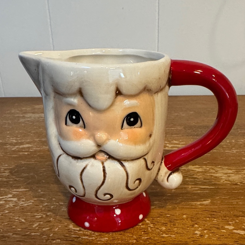 Santa Claus Creamer with Red Handle